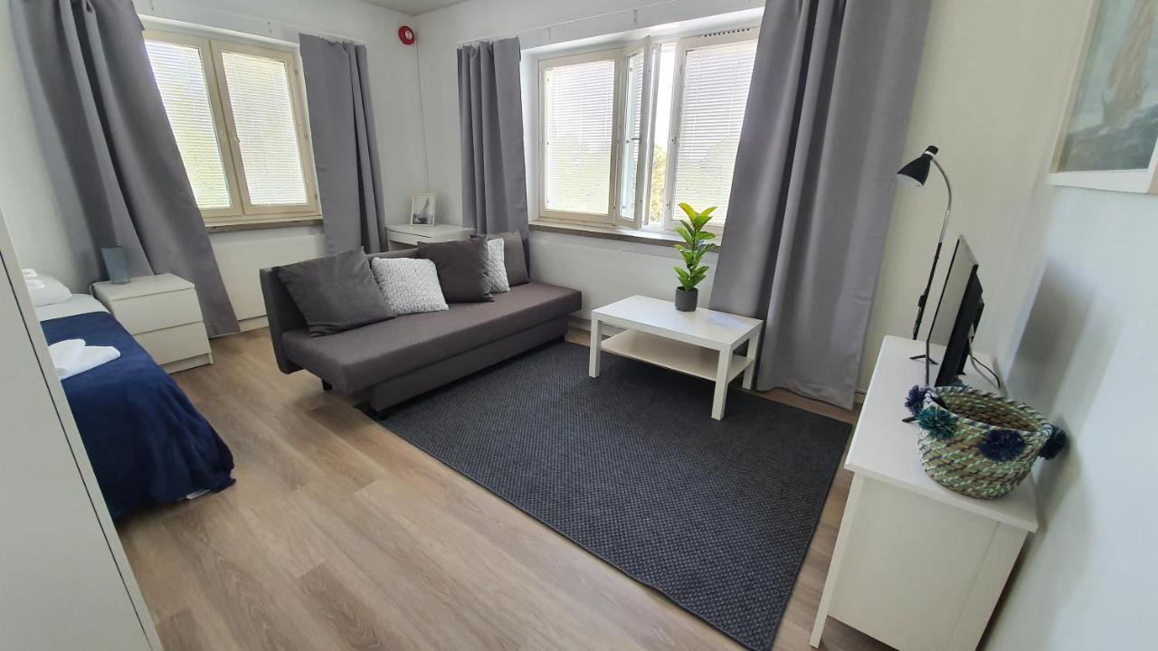 Gasthaus Vanha-Merivartioasema Kotka Exteriér fotografie