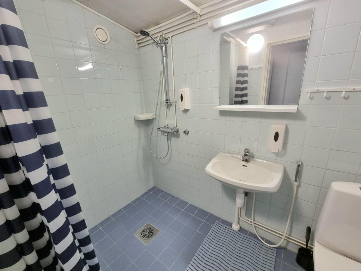 Gasthaus Vanha-Merivartioasema Kotka Exteriér fotografie