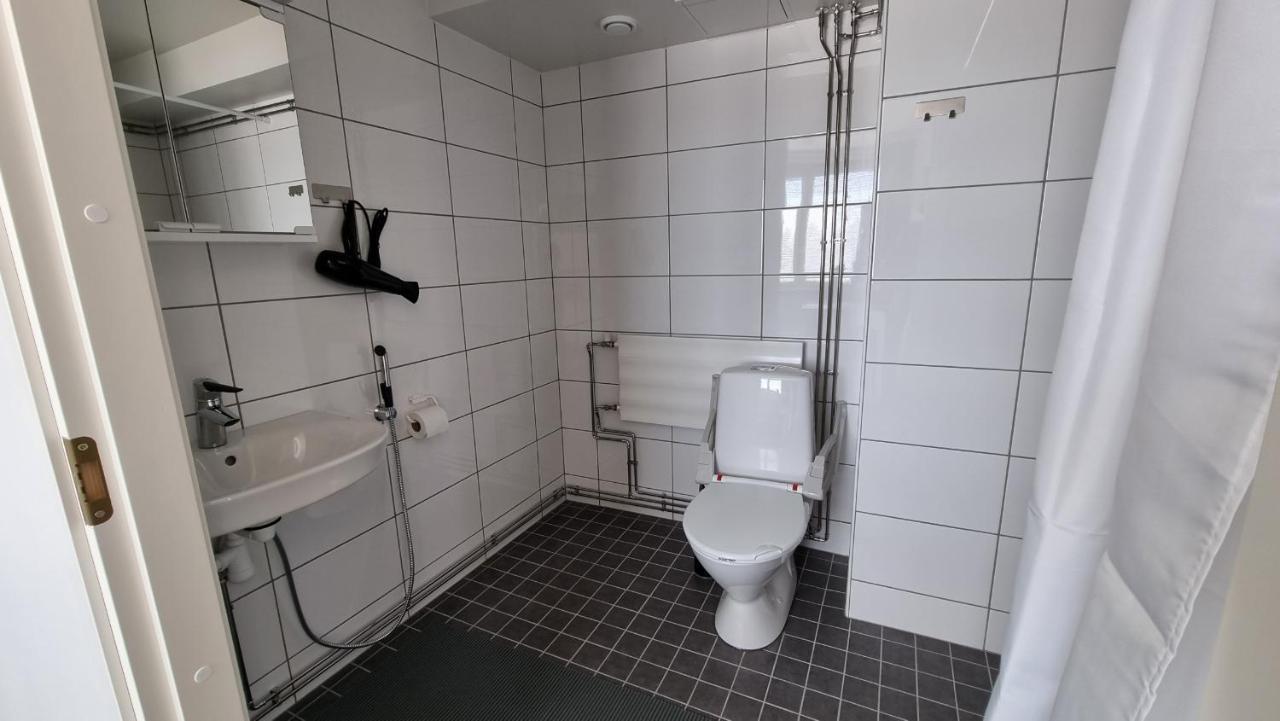 Gasthaus Vanha-Merivartioasema Kotka Exteriér fotografie